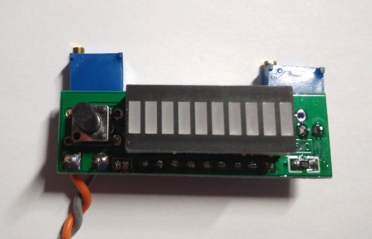 Assembling LM3914 Power Indicator Display board